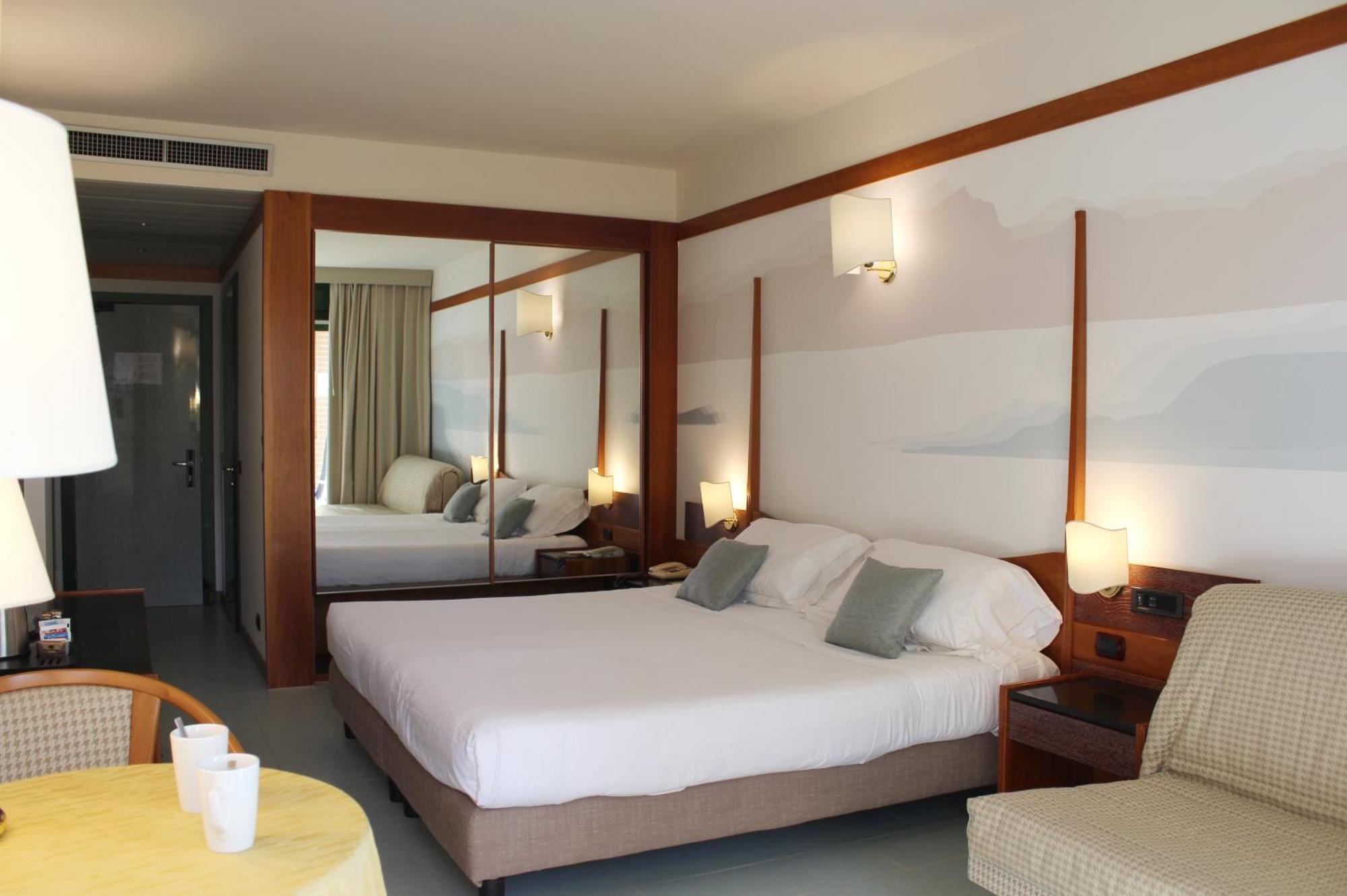 Hotel Du Lac et Bellevue Bardolino Esterno foto
