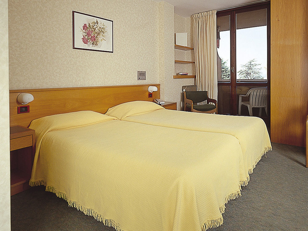 Hotel Du Lac et Bellevue Bardolino Esterno foto