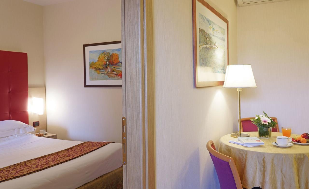 Hotel Du Lac et Bellevue Bardolino Esterno foto