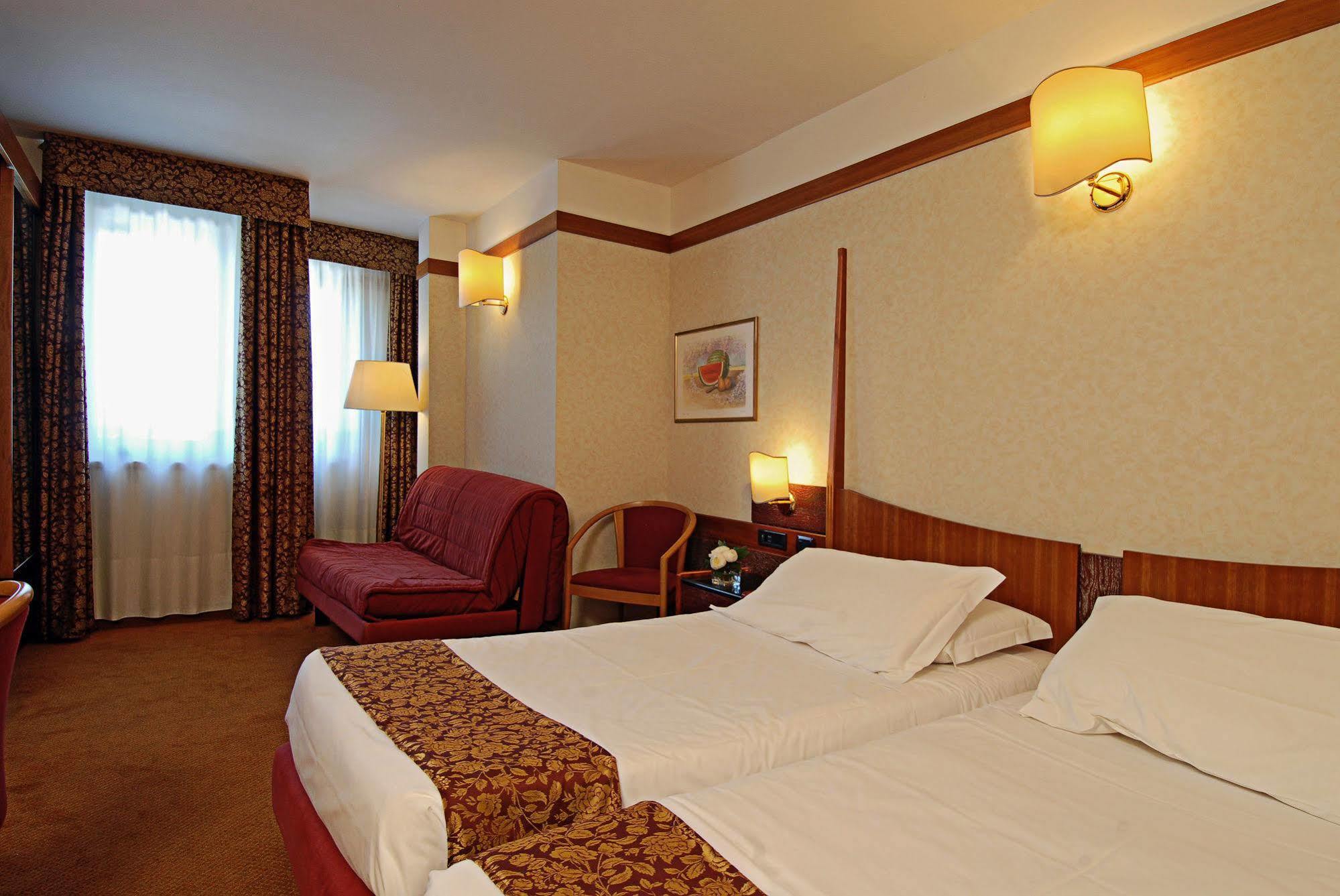 Hotel Du Lac et Bellevue Bardolino Esterno foto